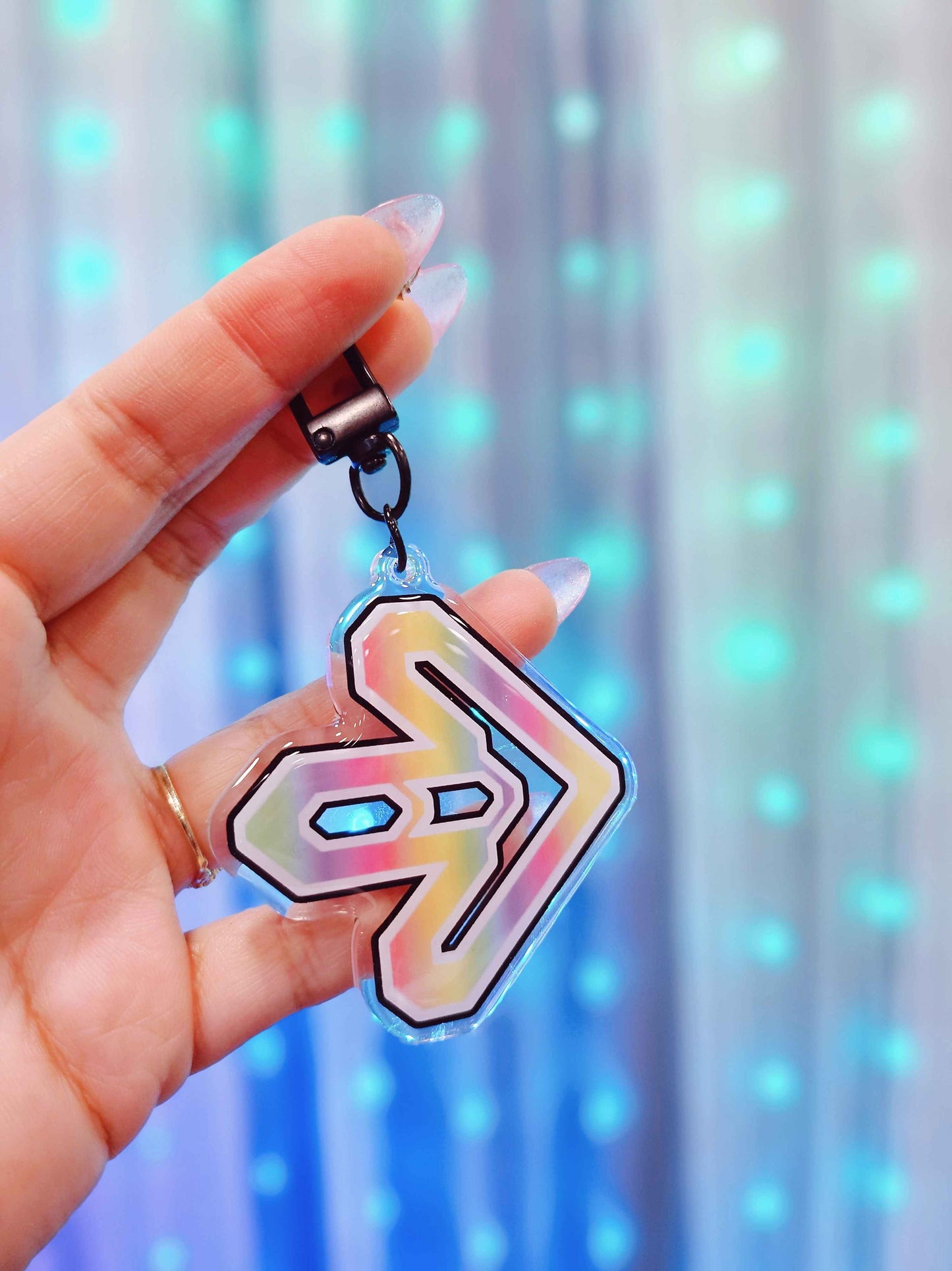 Revolution Single Arrow Charm