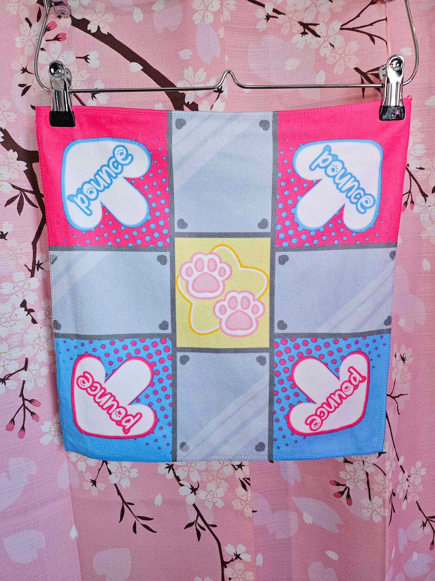Pawmp Towel